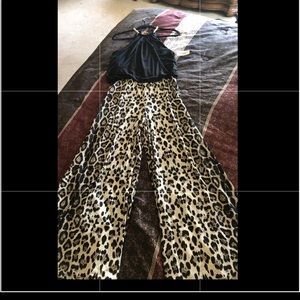NWT Cheetah/Blk jumpsuit SZ- L with gold collar